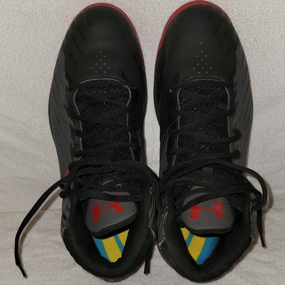 Women's Size 10.5 Under Armour Black Leather HighTop Basketball Shoes-Court Only - Picture 2 of 14